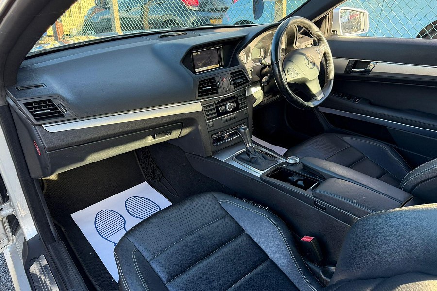 2011 Mercedes-Benz E Class photo 12