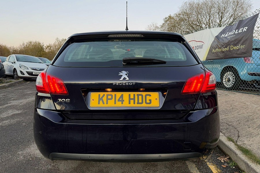 2014 Peugeot 308 photo 9