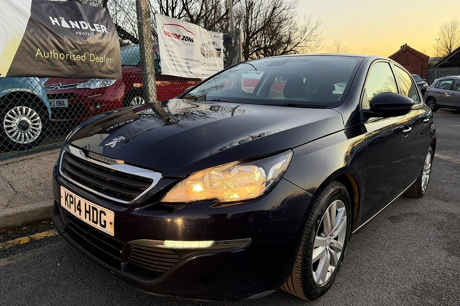 2014 Peugeot 308 photo 3