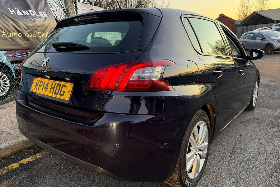 2014 Peugeot 308 photo 8