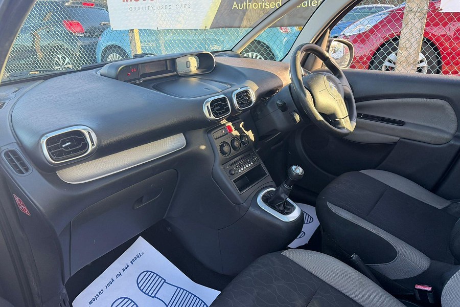 2013 Citroen C3 Picasso photo 12