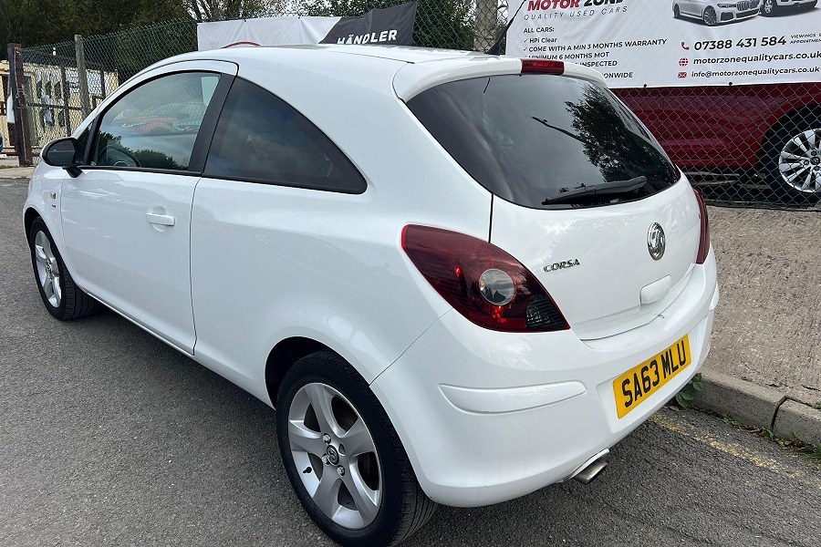 2013 Vauxhall Corsa photo 6