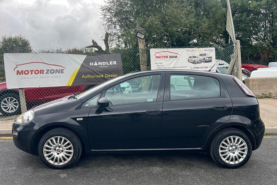 2012 Fiat Punto photo 7