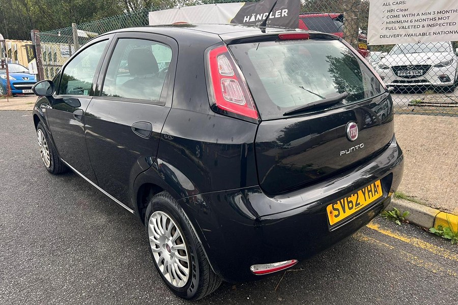 2012 Fiat Punto photo 4