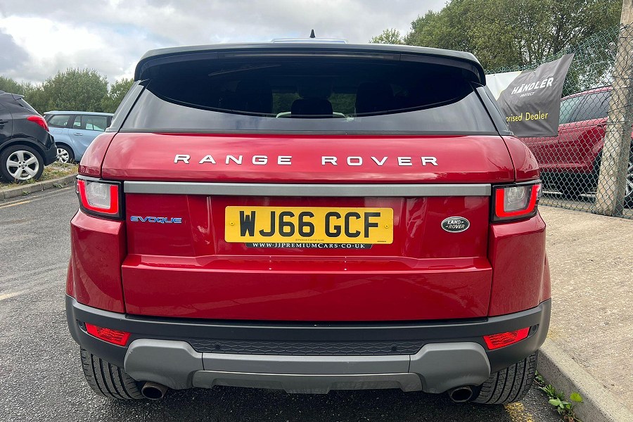 2016 Land Rover Range Rover Evoque photo 9