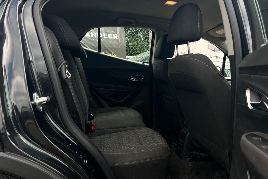 2015 Vauxhall Mokka photo 14