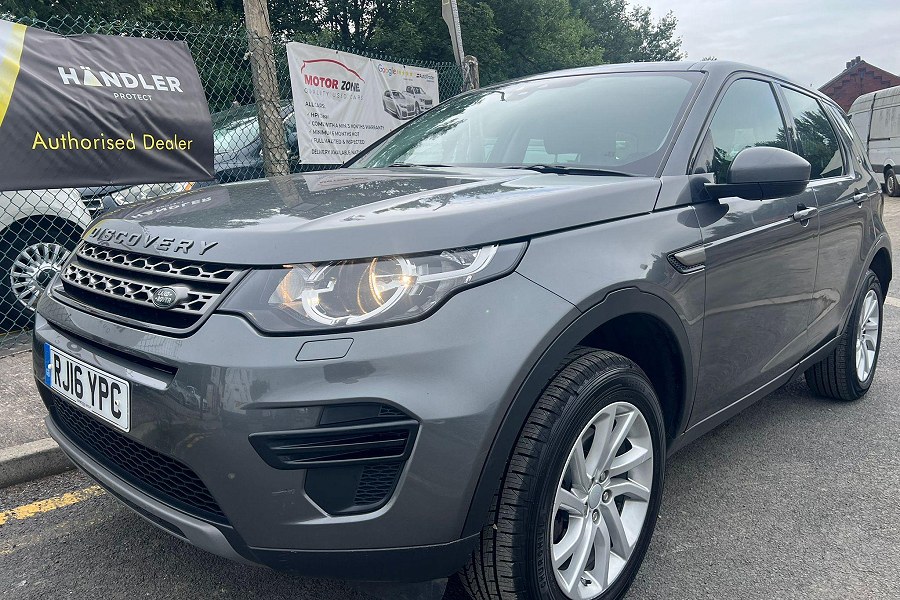 2016 Land Rover Discovery Sport photo 9