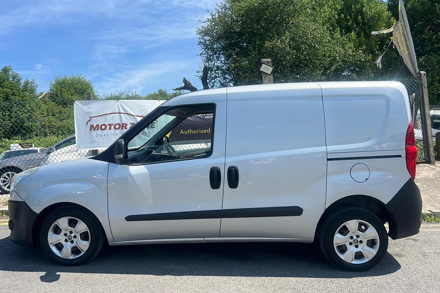 2015 Fiat Doblo photo 6
