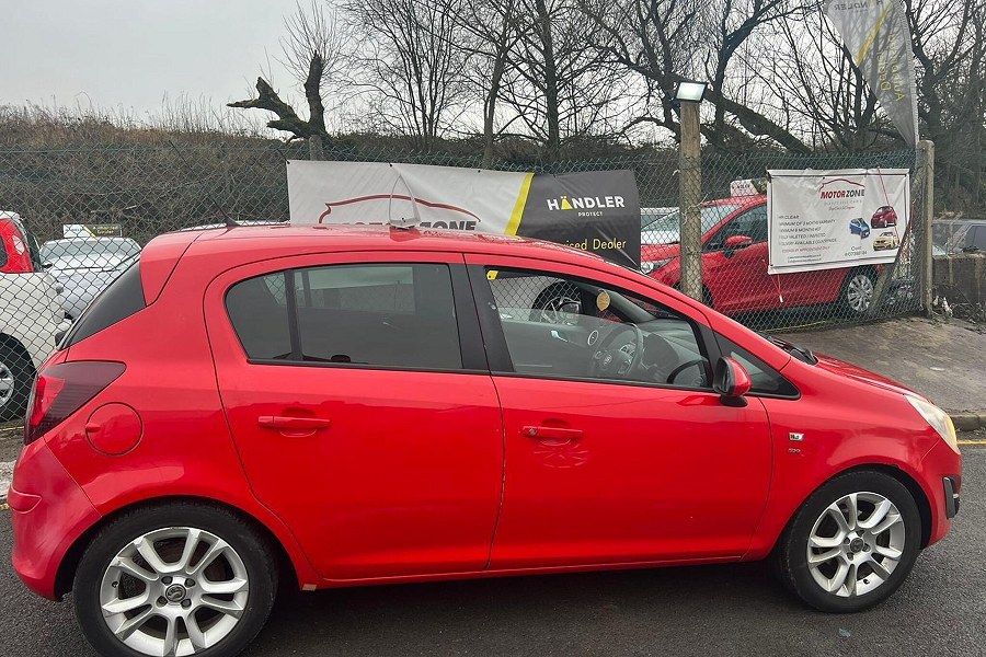 2011 Vauxhall Corsa photo 7
