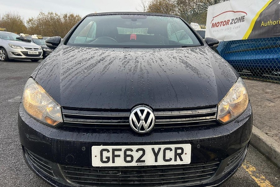 Volkswagen Golf photo 2