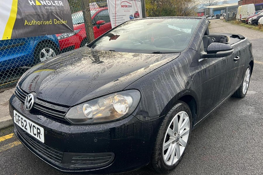 2012 Volkswagen Golf photo 3