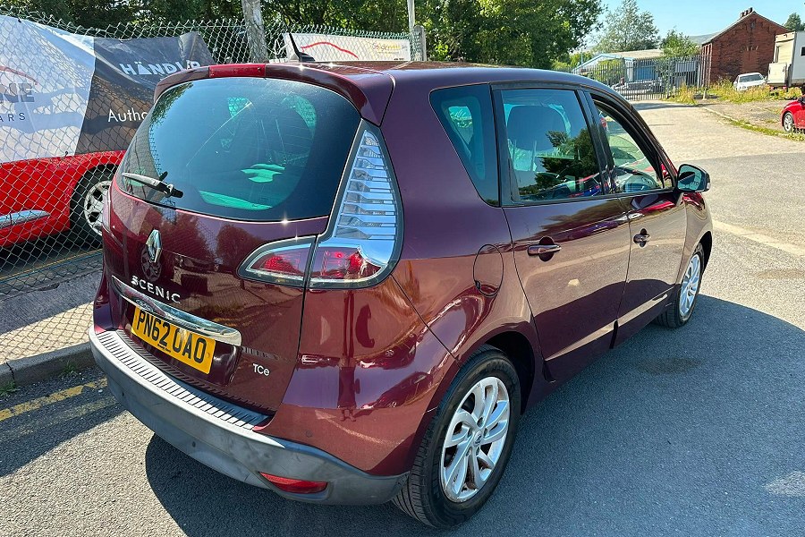 2012 Renault Scenic photo 8