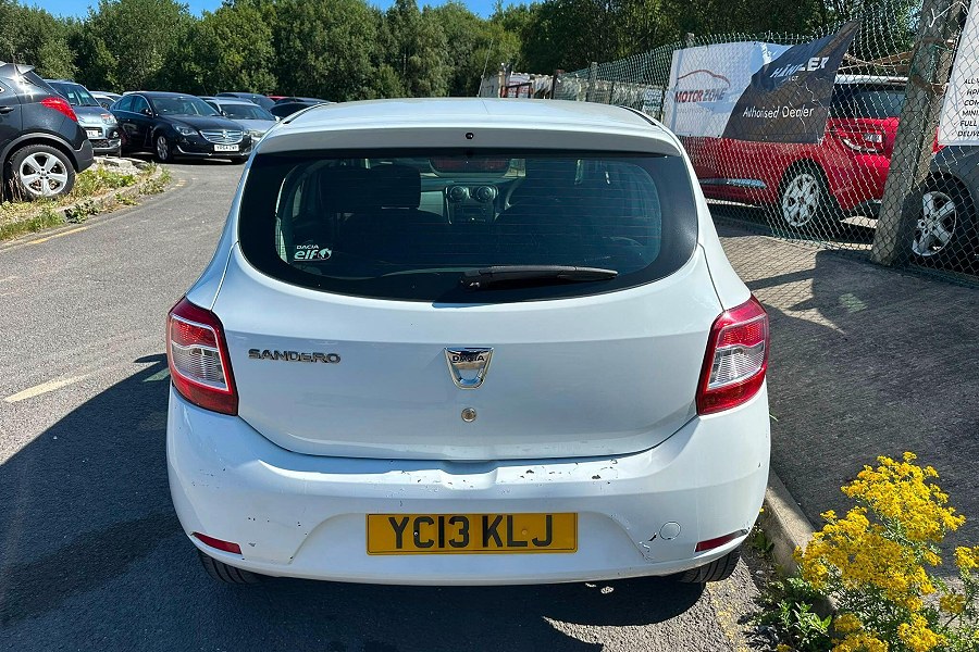 2013 Dacia Sandero photo 6