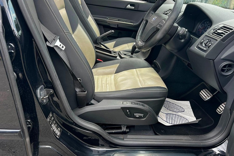 2011 Volvo S40 photo 10