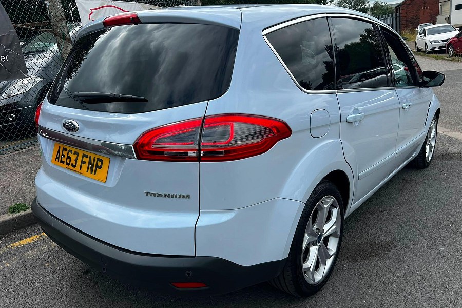 2013 Ford S-Max photo 8