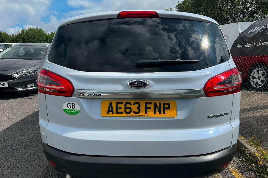 2013 Ford S-Max photo 7