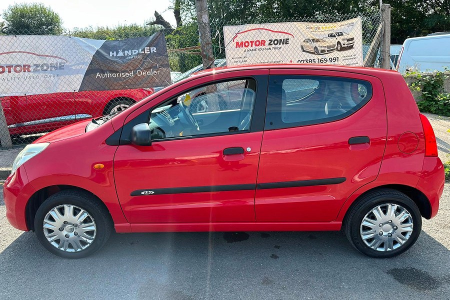 2010 Suzuki Alto photo 5