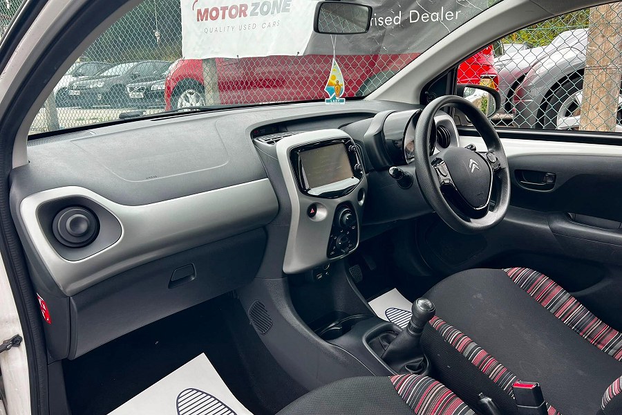 2015 Citroen C1 photo 11