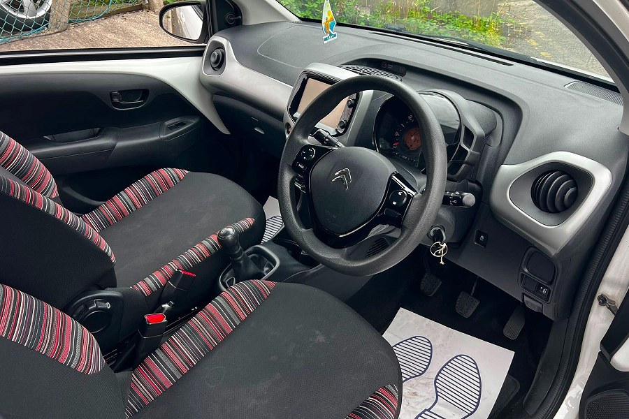 2015 Citroen C1 photo 12