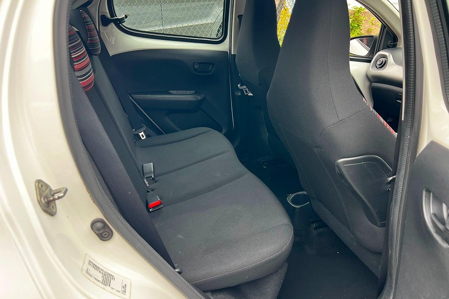 2015 Citroen C1 photo 14