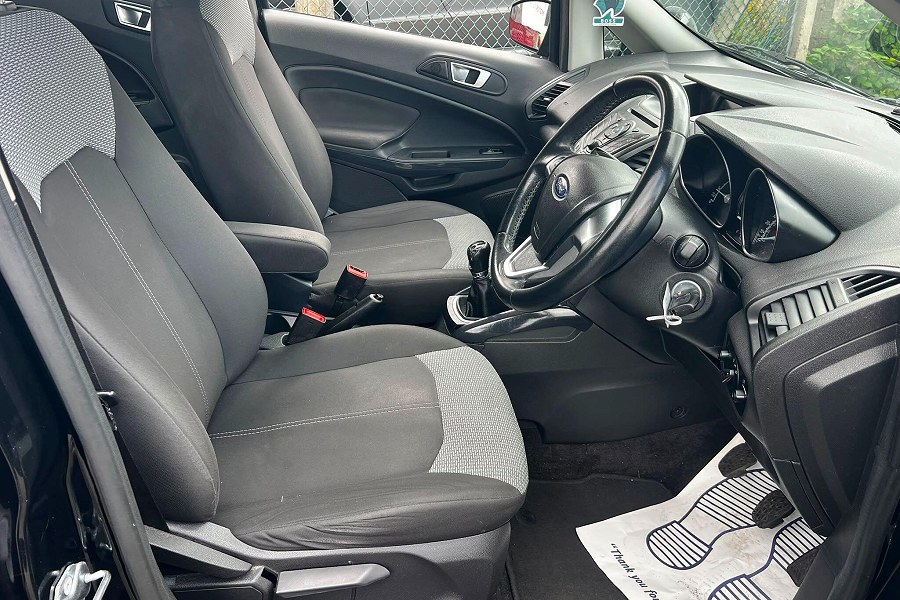 2017 Ford EcoSport photo 11