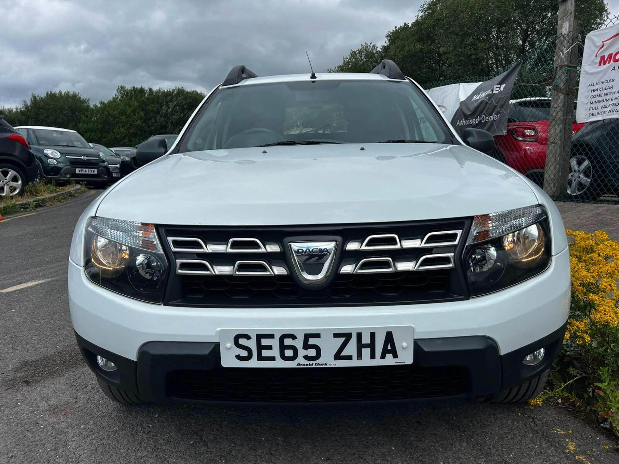 Dacia Duster photo 2