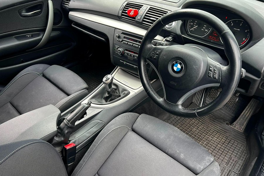 2009 BMW 1 Series photo 10