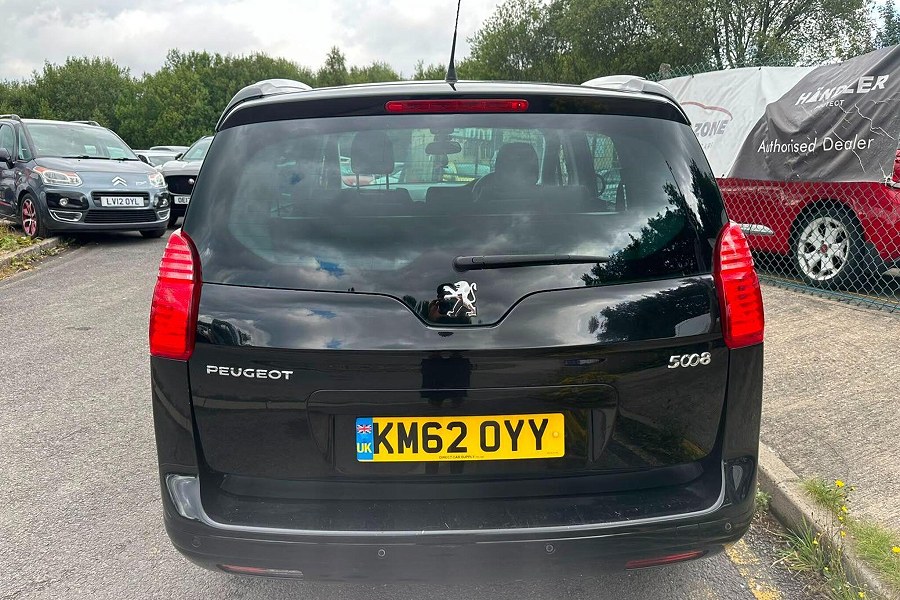 2012 Peugeot 5008 photo 7