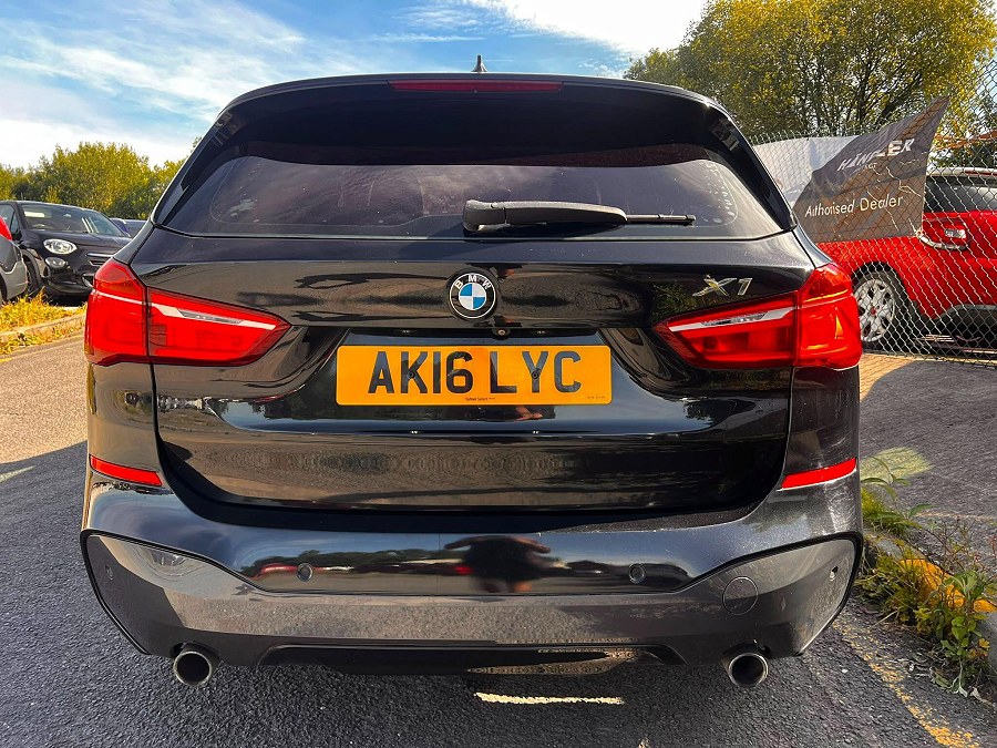 2016 BMW X1 photo 7