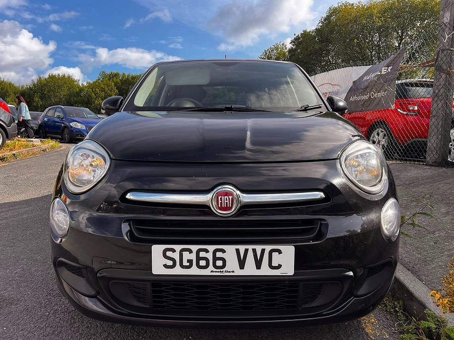 Fiat 500X photo 2