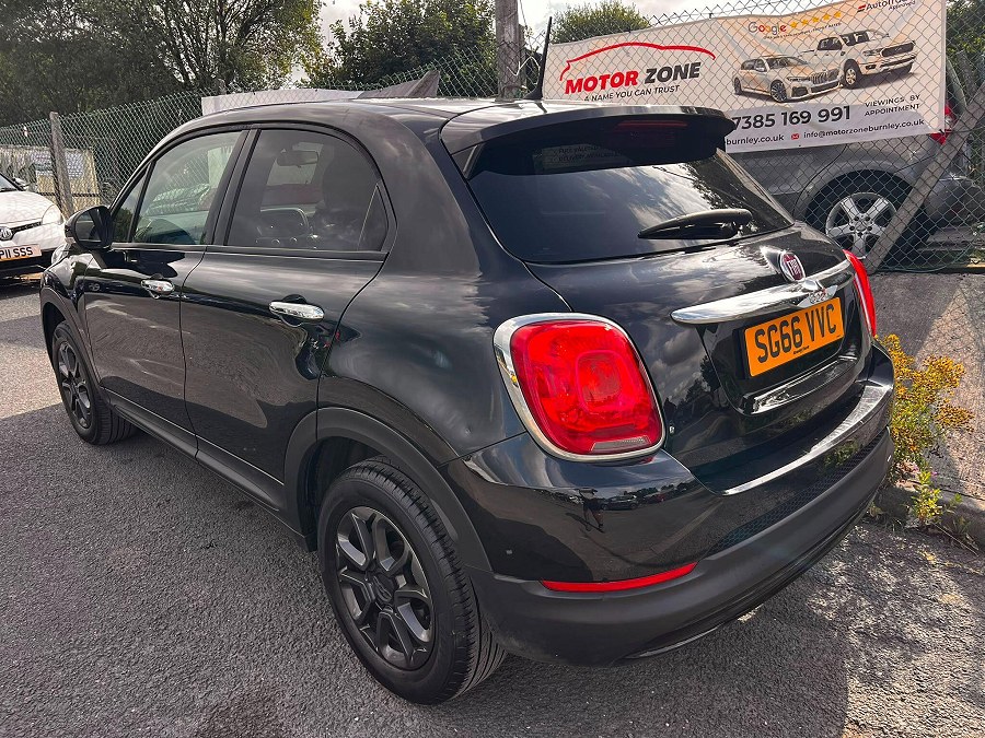 2016 Fiat 500X photo 6
