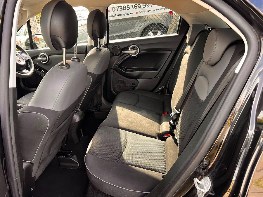 2016 Fiat 500X photo 14