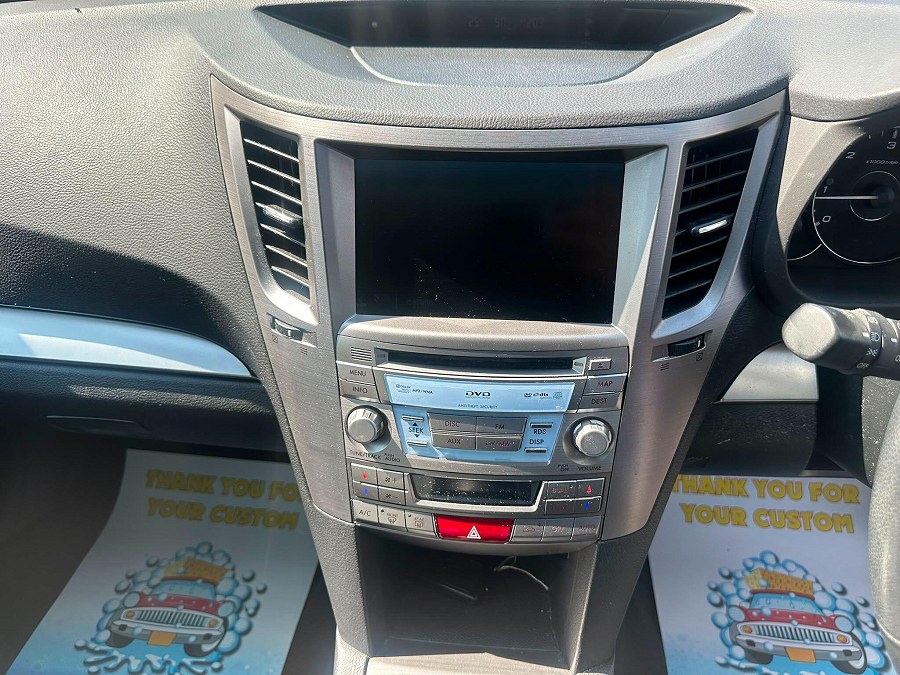 2013 Subaru Outback photo 13