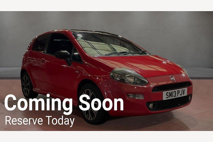 2013 Fiat Punto photo 1