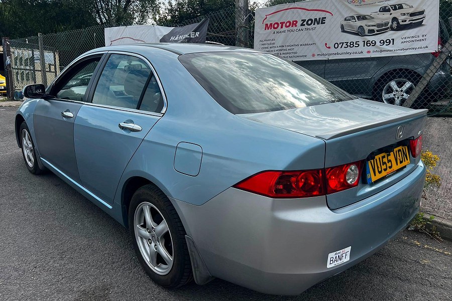 2005 Honda Accord photo 6