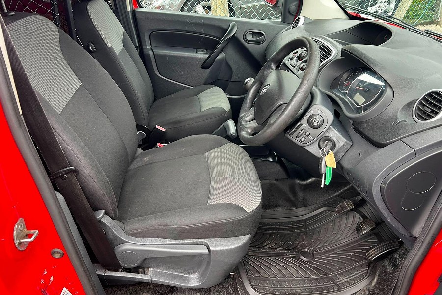2021 Renault Kangoo photo 12