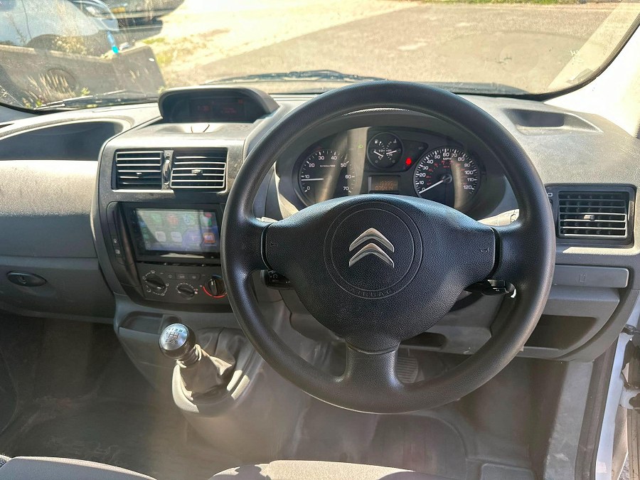2016 Citroen Dispatch photo 12