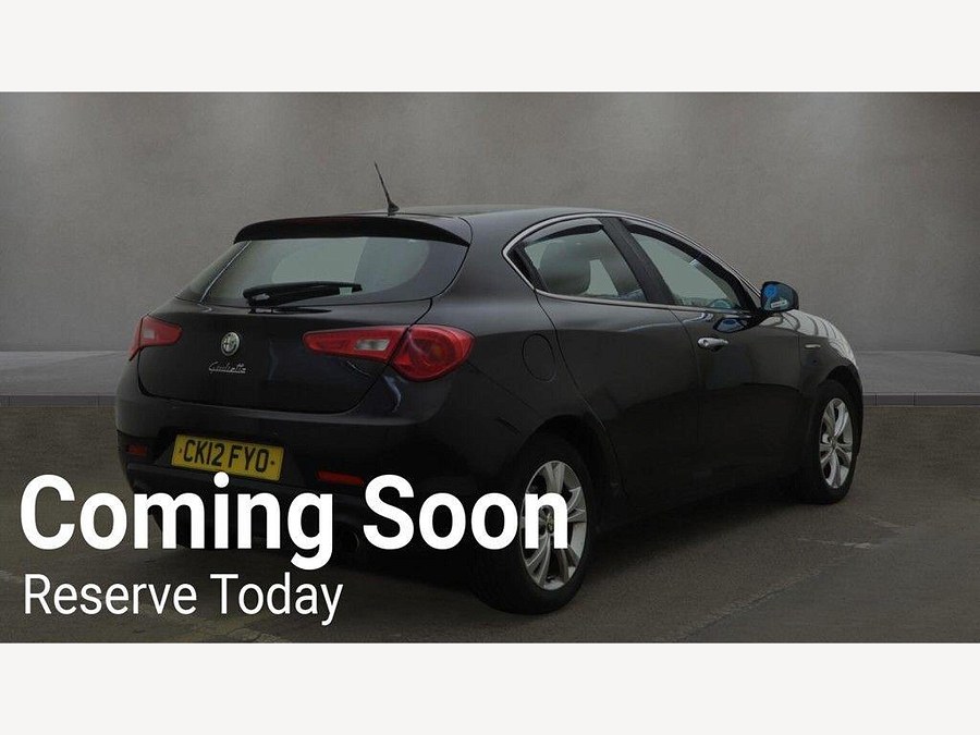 2012 Alfa Romeo Giulietta photo 6
