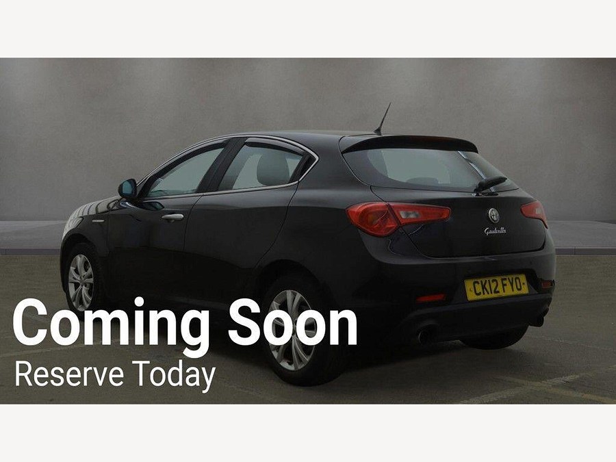 2012 Alfa Romeo Giulietta photo 5