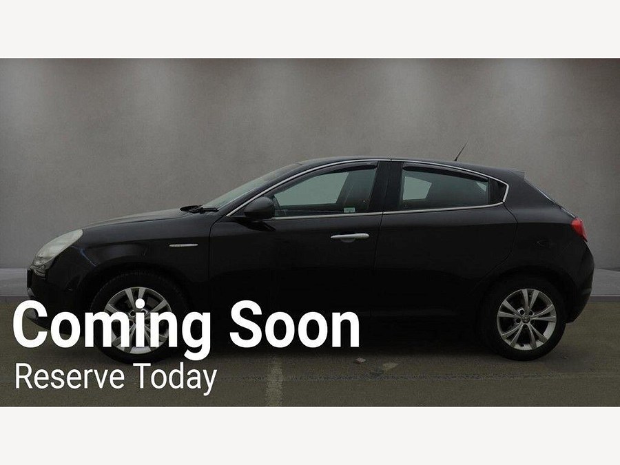 2012 Alfa Romeo Giulietta photo 4
