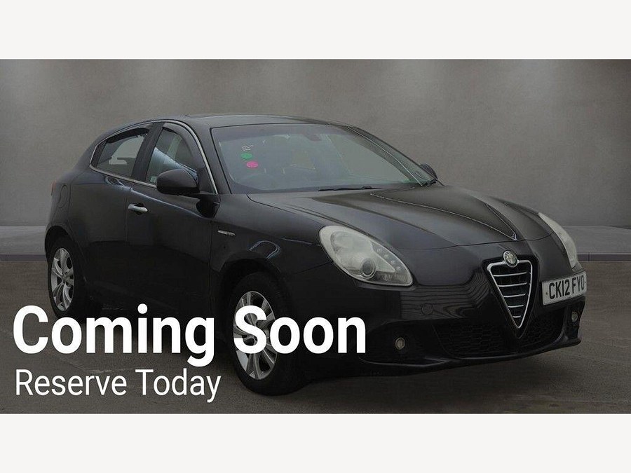 2012 Alfa Romeo Giulietta photo 1