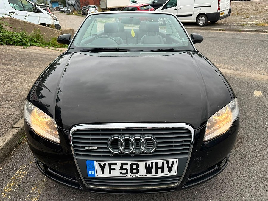 Audi A4 Cabriolet photo 2