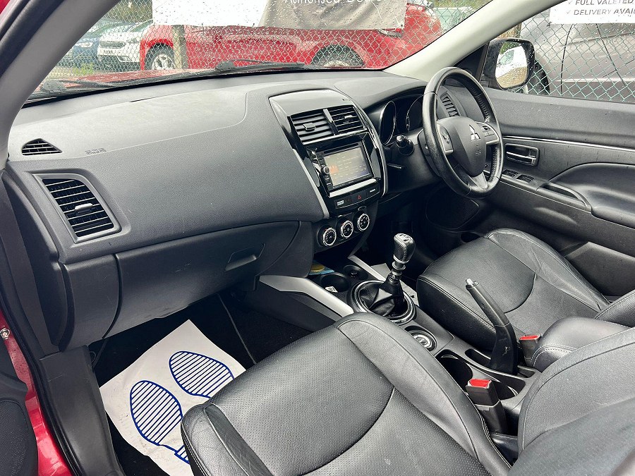 2014 Mitsubishi ASX photo 12