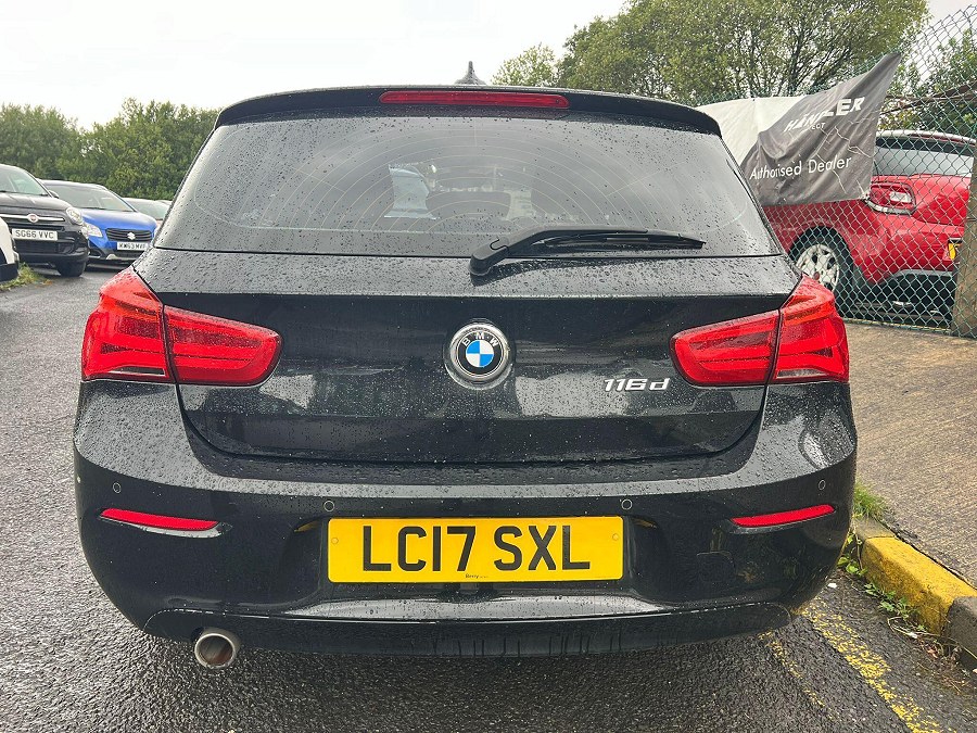 2017 BMW 1 Series photo 10