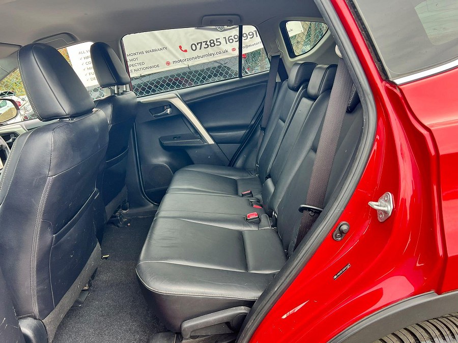 2013 Toyota RAV4 photo 14