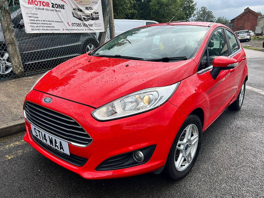 2014 Ford Fiesta photo 3