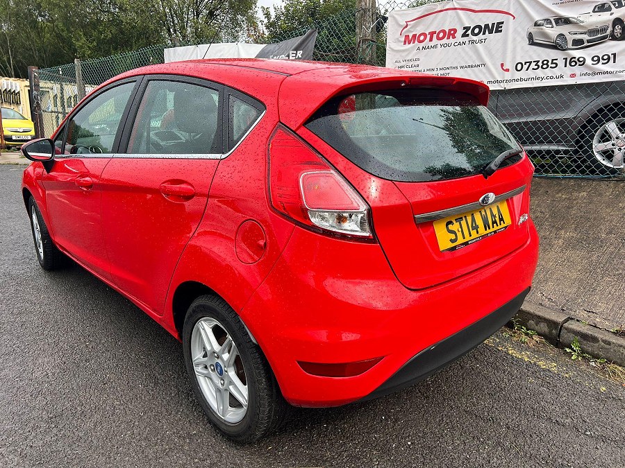2014 Ford Fiesta photo 6
