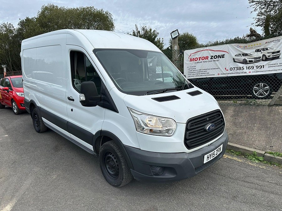 2015 Ford Transit photo 1