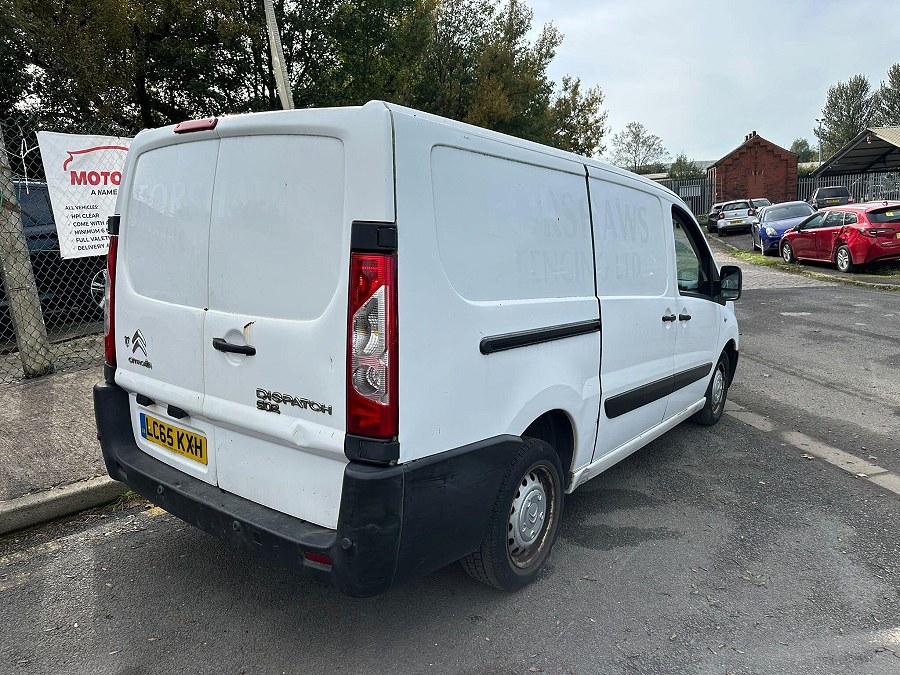 2015 Citroen Dispatch photo 9