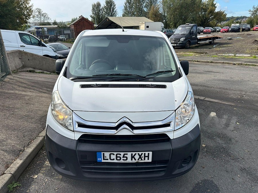 2015 Citroen Dispatch photo 2